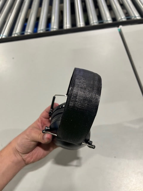 EMBLEM OUTDOOR BLACK EAR PROTECTION - BLACK - Like New