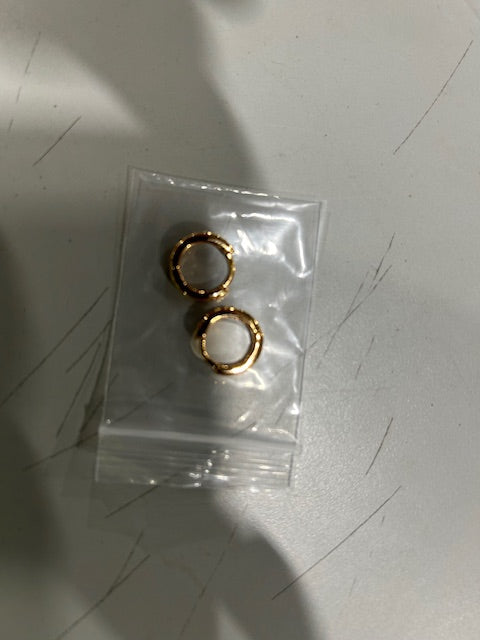 GENERIC GOLD CIRCLE EARRINGS WITH LITTLE WHITE JEWELS - GOLD - Like New