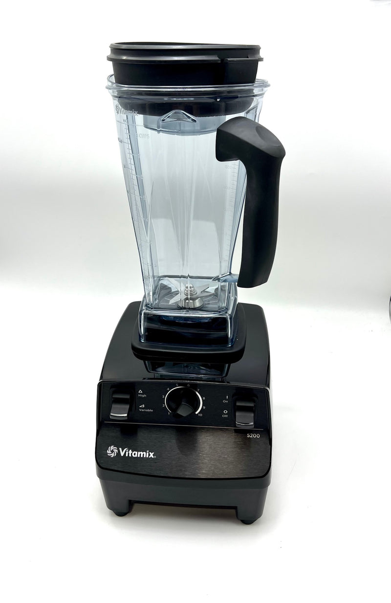 Vitamix 5200 Blender Professional Grade Container 64 oz VM0103 - Black Like New