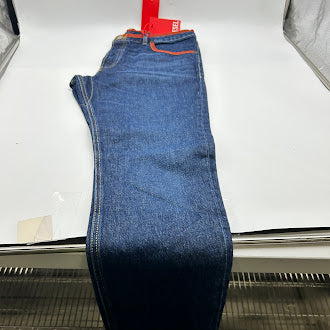 DIESEL BLUE DENIM TROUSERS - SIZE: MEN 33W X 32L - DARK DENIM BLUE - Brand New
