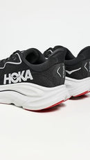 1162030 Hoka Men's Clifton 10 Black/Silver 11 Medium - Like New