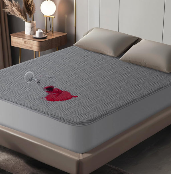 100% Waterproof King Mattress Protector High Liquid Resistance Cover (Gray) - Like New