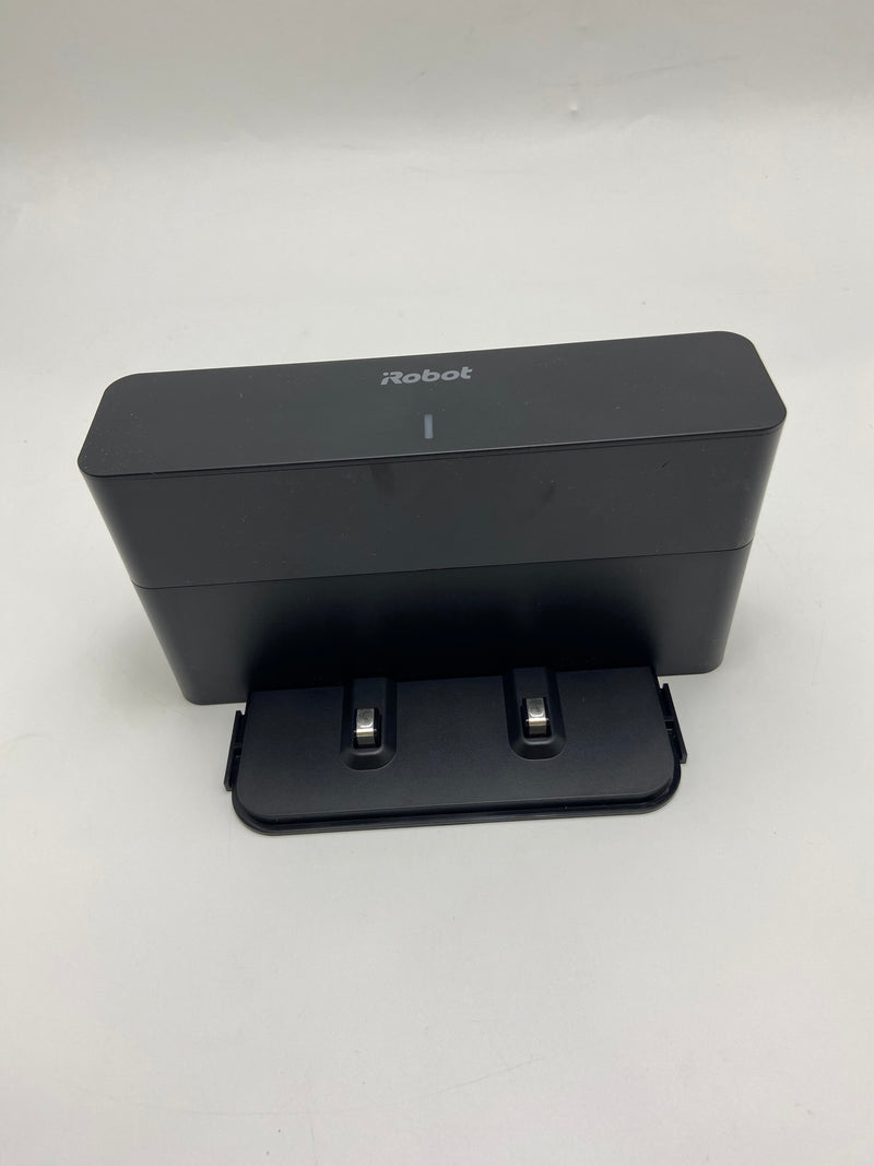 IROBOT BRAAVA JET M6 (6012) ULTIMATE ROBOT MOP-WI-FI CONNECTED - BLACK - Like New