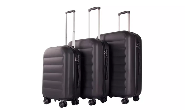 3 PIECE LIOR LUGGAGE SET TSA LOCKS EXPANDABLE AND FRICTION RESISTANT - BLACK - Like New