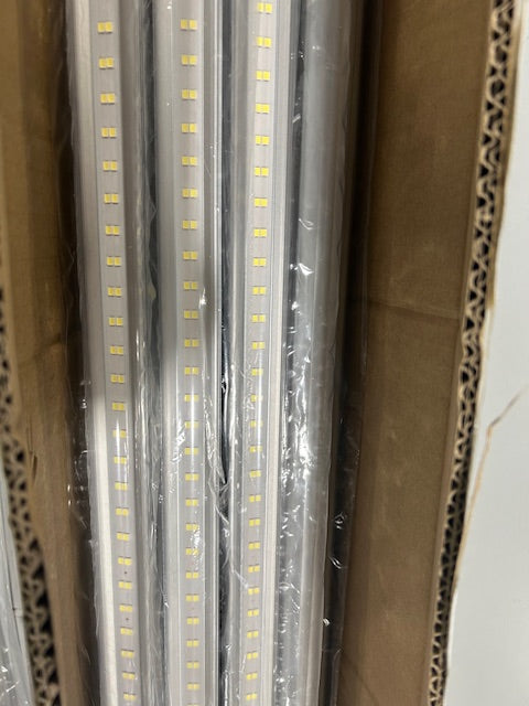 SUNCO T8 LED BULBS 4FT, 8 PACK - CLEAR - Like New