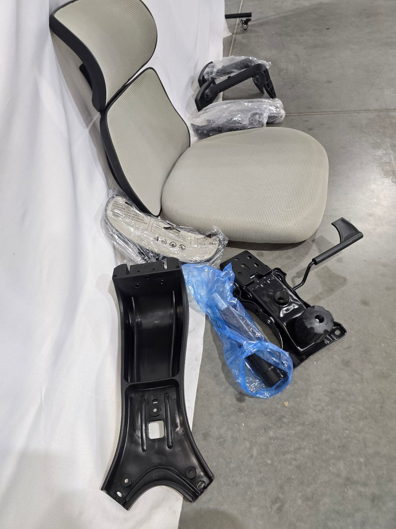 SYTAS ERGONOMIC OFFICE CHAIR HIGH BACK MESH DESK CHAIR WITH LUMBAR SUPPORT- GRAY - Like New