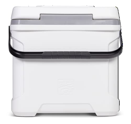 50557 IGLOO LATITUDE MARINE ULTRA 30Q - WHITE - Like New