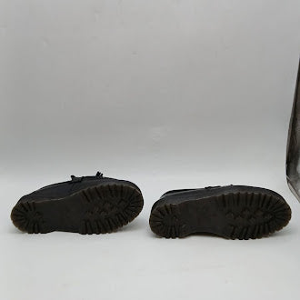 DR. MARTENS TASSELED SLIP-ON DRESS SHOES SIZE: MEN 8 WOMEN 9 (AU/UK M7) - BLACK - Like New