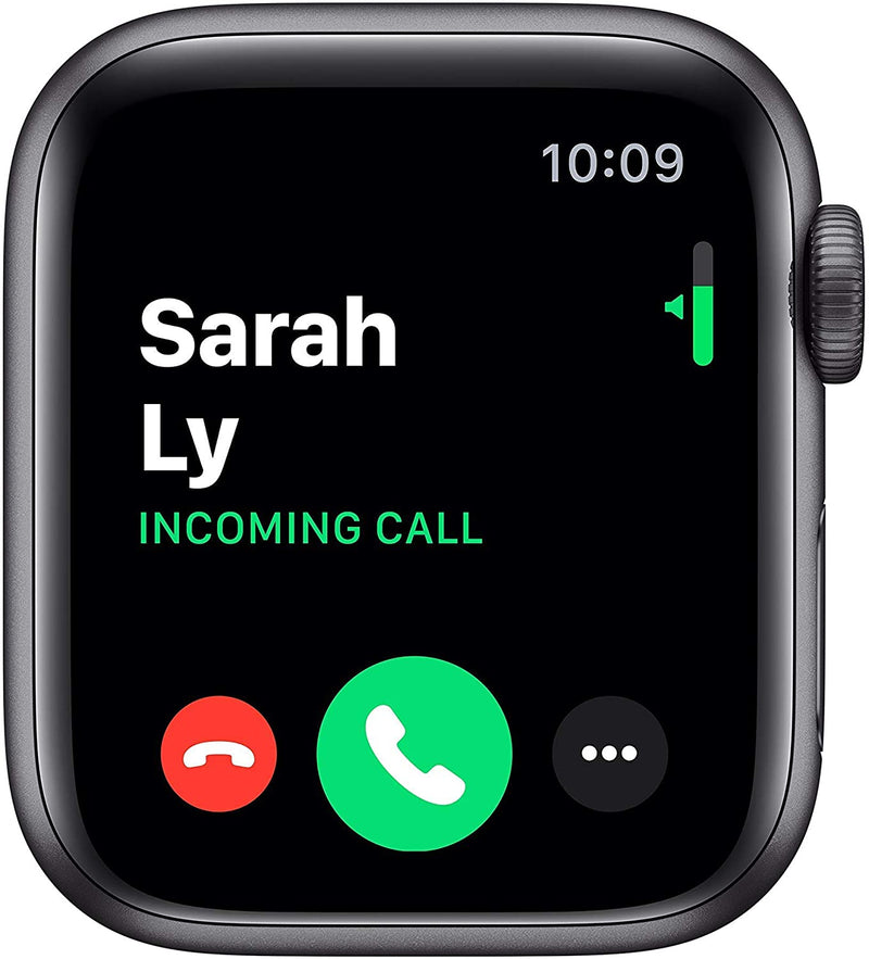 APPLE WATCH 5 GPS 40mm SPACE GRAY ALUMINUM CASE WITH BLACK SPORT BAND - Like New