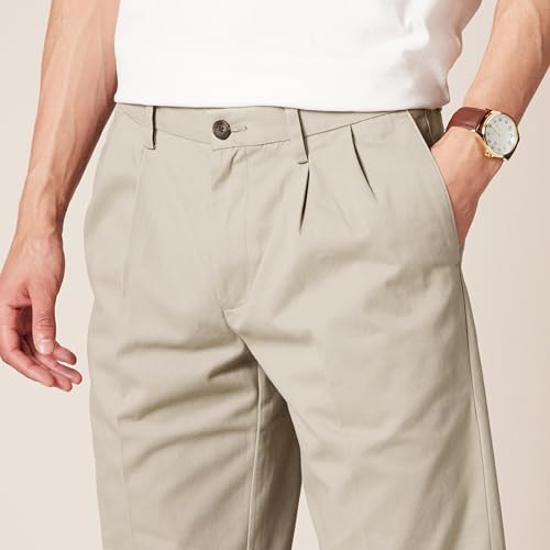 AMAZON ESSENTIALS MEN'S CLASSIC-FIT WRINKLE-RESISTANT PLEATED CHINO Pant - Brand New