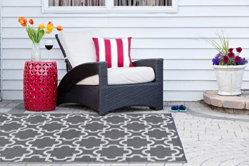 DESIGN IMPORTS REVERSIBLE OUTDOOR LATTICE WOVEN RUG, 4X6 FT - GRAY - Brand New