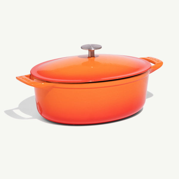 MADE IN ENAMELED CAST IRON OVAL DUTCH OVEN 5.5 QT - ORANGE - Like New