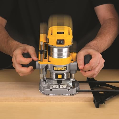 DEWALT ROUTER FIXED/PLUNGE BASE KIT VARIABLE SPEED 1.25 HP (DWP611PK) - Yellow - Like New