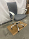 EFOMAO MODERN DESK OFFICE CHAIR, BREATHABLE FABRIC HOME OFFICE CHAIR  - GRAY - Like New