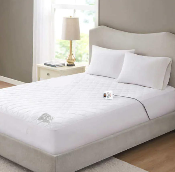 HOME REFLECTIONS QUILTED HEATED MATTRESS PAD (FULL) - WHITE - Like New