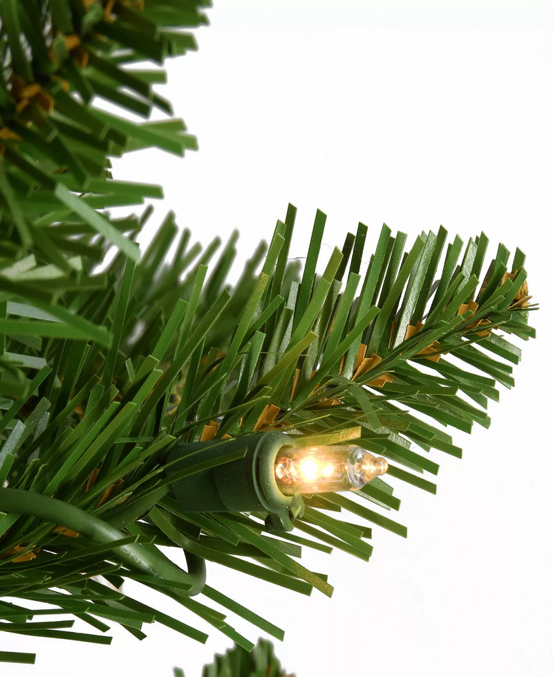 NATIONAL TREE COMPANY 7.5' PEYTON SPRUCE TREE WITH CLEAR LIGHTS - GREEN - Brand New