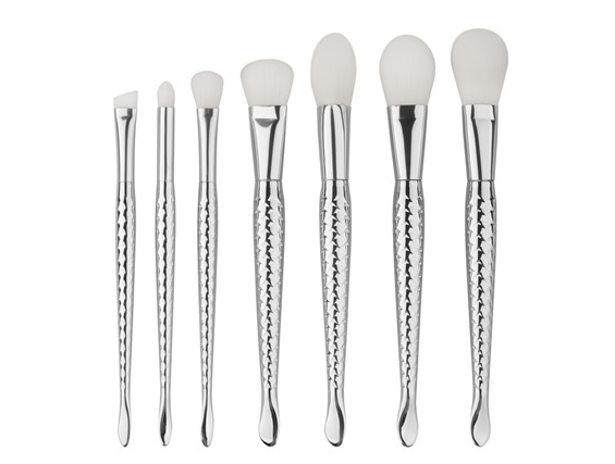 LA SANTE 7-PIECE SET: DESIGNER MAKEUP BRUSHES - SILVER - Like New