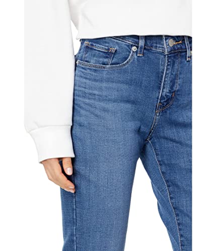 LEVI'S WOMEN'S CLASSIC STRAIGHT JEANS - SIZE: WOMEN 16 - LAPIS SPEED - Brand New