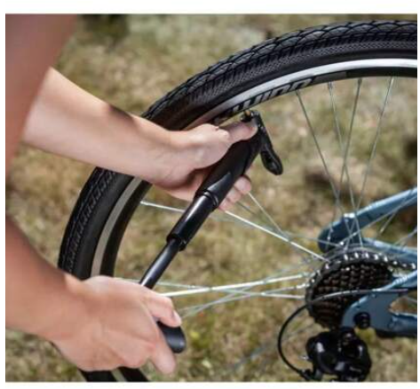 SCHWINN DELUXE BIKE REPLAIR KIT 12 PIECES PLUS CARRING BAG - BLACK - Like New