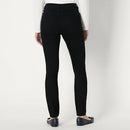 AMAZON ESSENTIALS WOMEN'S HIGH STRETCH MID-RISE ICED BLUE LIGHT WASH JEANS - Like New