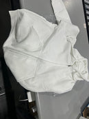 GENERIC LARGE WHITE HOODIE JACKET - SIZE: MEN L WOMEN L - WHITE - Like New