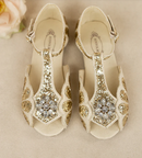 JOY FOLIE MARI FLOWER GIRL FLAT IN GOLD - SIZE: YOUTH 3 - Like New