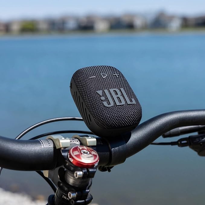 JBL Wind 3 FM Bluetooth Handlebar Speaker JBLWIND3AM - BLACK - Like New
