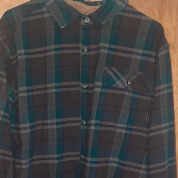LEGENDARY WHITETAILS THE ORIGINAL BUCKCAMP FLANNEL - MEN L - PLAID SMOKY MOUTAIN - Brand New