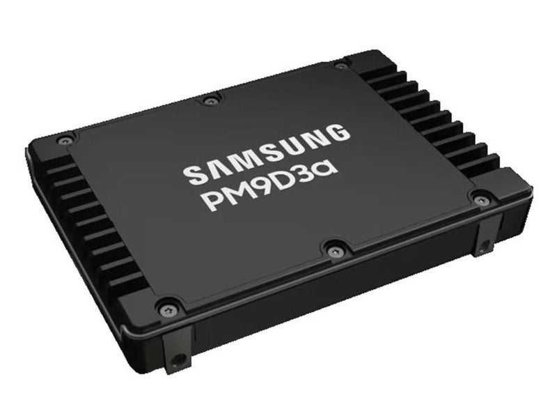 Samsung PM9D3a MZWL63T8HFLT-00AW7 3.84 TB 2.5 inch PCIe 5.0 x4 SSD