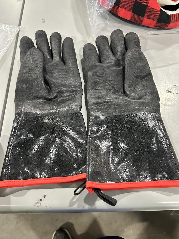 OUTDOOR MAGIC HEAT RESISTANT WATERPROOF OIL PROOF FIRE RESISTANT - BLACK/RED - Like New