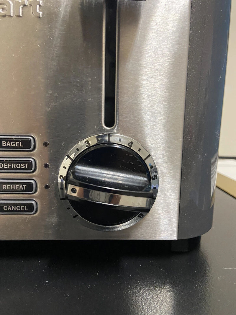 CUISINART ELEMENTS 4-SLICE TOASTER BAGEL STAINLESS STEEL MODEL - GRAY - Like New