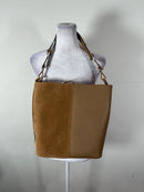 STUART WEITZMAN WOMEN’S LEATHER BUCKET BAG - BROWN - Like New