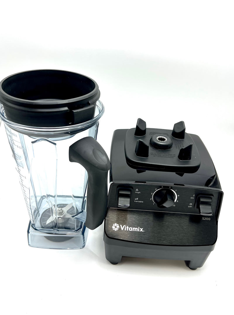 Vitamix 5200 Blender Professional Grade Container 64 oz VM0103 - Black Like New