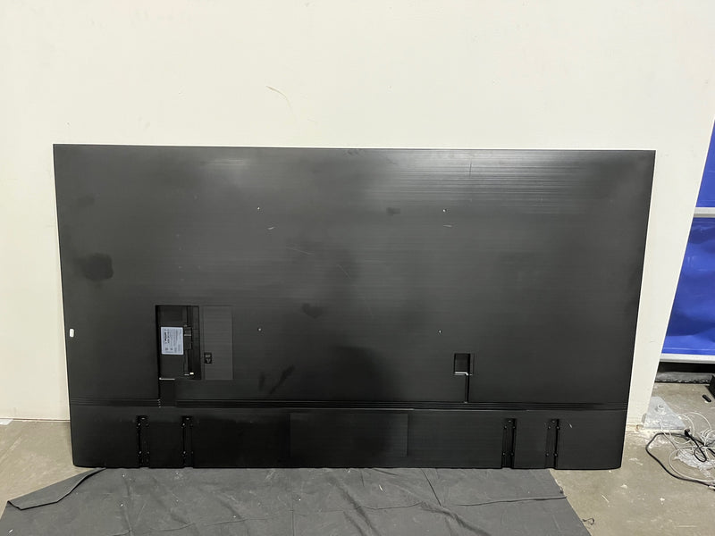 For Parts: SAMSUNG 85-Inch Class Crystal 4K UHD Smart TV UN85AU8000FXZA DEFECTIVE SCREEN