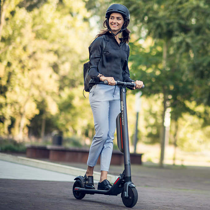 Segway Ninebot ES3Plus Electric Kickscooter Dual Battery 28 - Scratch & Dent