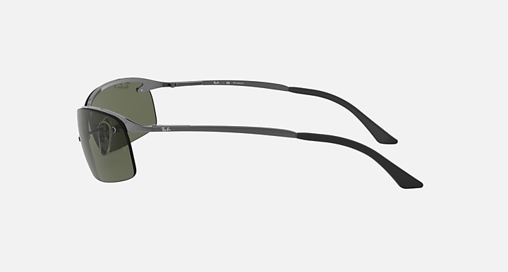 RAY BAN POLISHED GUNMETAL FRAMES WITH G-15 GREEN LENS RECTANGLE SHAPE - Like New