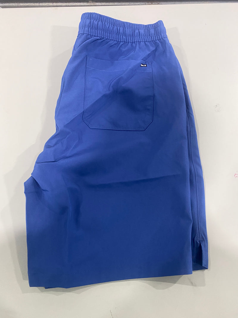 HURLEY SPORT SHORTS 8.5IN INSEAM SITS ABOVE THE KNEE - SIZE: MEN M - SUBMARINE - Brand New