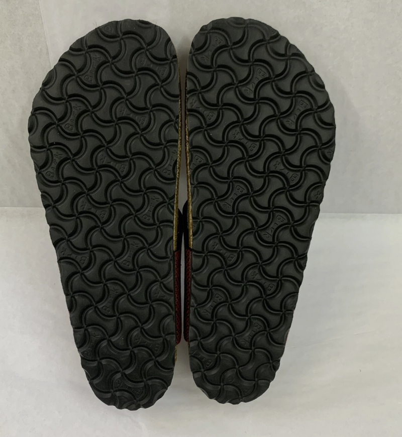 BIRKENSTOCK GIZEH BS SANDALS REGULAR FIT - SIZE 5 - MAGICAL METALLIC MAROON - Like New