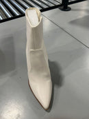 GENERIC WOMENS POINTED TOE HIGH HEELS WHITE WINTER SIZE: WOMEN 7 - WHITE - Like New