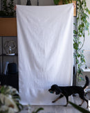 TEEMA BATH TOWEL 30IN X 55IN - WHITE - Like New