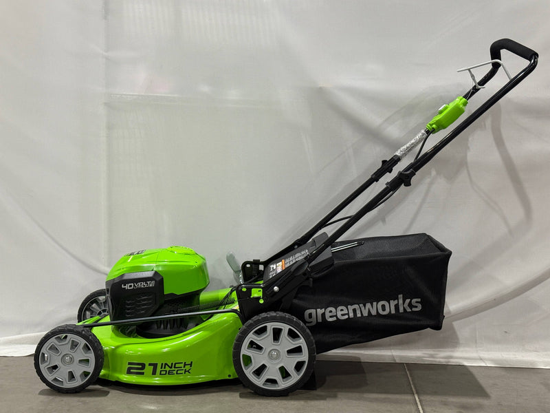 GREENWORKS 40V 21" CORDLESS BRUSHLESS PUSH MOWER, TOOL ONLY, LMF413 - GREEN - Like New