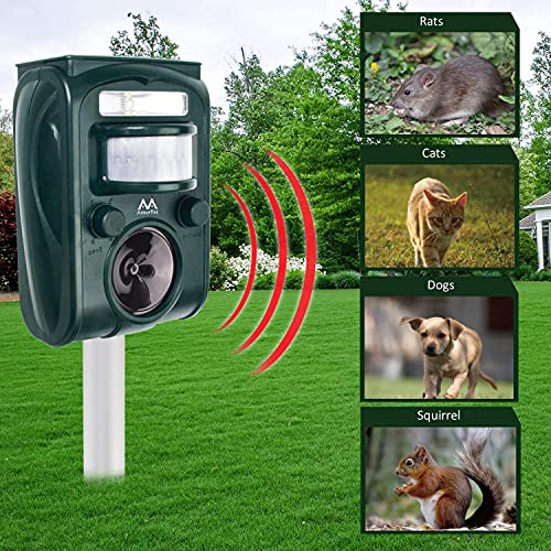 AMERFIST SOLAR ANIMAL REPELLER, ULTRASONIC REPELLENT - GREEN - Like New