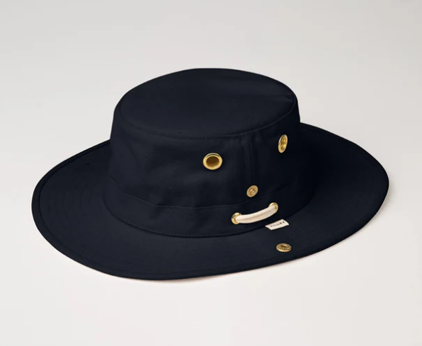 TILLEY T3 CLASSIC - SIZE: MEN 7 1/4 - DARK NAVY - Like New