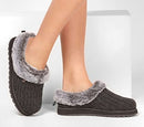31204 Skechers Women's Keepsakes Ice Angel Classic Clog, Charcoal, Size 7 - Brand New