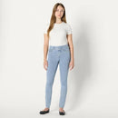 AEWM18490M25 Amazon Essentials Women's Mid-Rise Jegging Size 4 Short - ICED WASH - Brand New