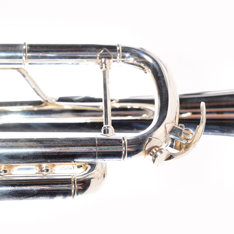 Yamaha Xeno YTR-8335R Professional Trumpet - Silver - Like New