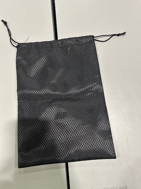 GENERIC BLACK 7" BY 10" DRAWSTRING BAG - BLACK - Like New