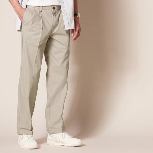 AMAZON ESSENTIALS MEN'S CLASSIC-FIT WRINKLE-RESISTANT PLEATED CHINO Pant - Brand New
