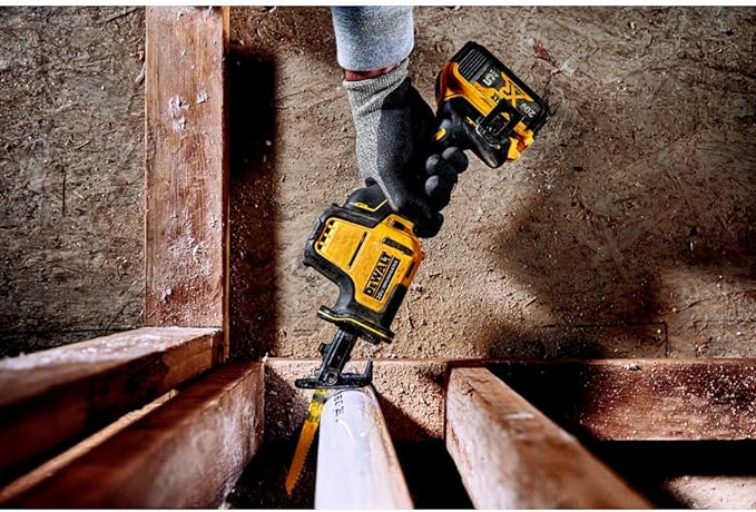 DEWALT ATOMIC™ 20V MAX* Cordless One-Handed Reciprocating Saw (Tool Only) - Like New