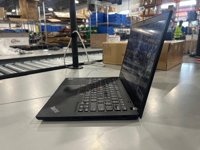 LENOVO THINKPAD T14 14" FHD I5-10310U 48GB 2TB SSD +FPR WINDOWS 10 PRO - BLACK - Like New